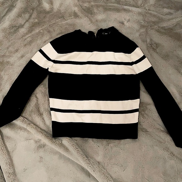 COPY - Zara knit - Picture 1 of 3